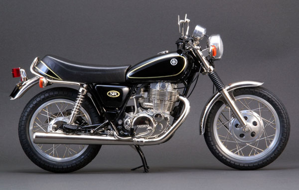 「1/9の小宇宙」歴史的名車スクラッチモデル： YAMAHA SR 400/1990/ Japan