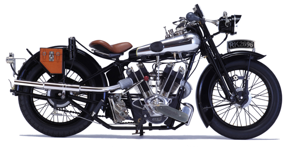 1 9の小宇宙 歴史的名車スクラッチモデル Brough Superior Ss100 1925 U K Webマガジン Axis デザインのwebメディア