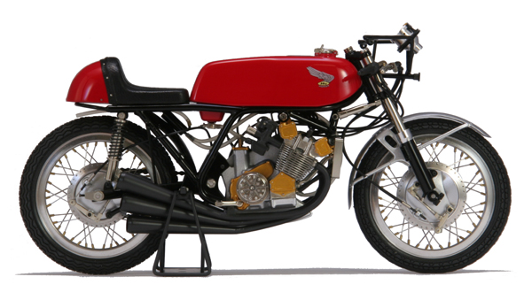 「1/9の小宇宙」歴史的名車スクラッチモデル： HONDA RC166/1966/ Japan