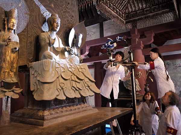 法隆寺釈迦三尊像のクローン文化財とは何か？東京藝大と富山のプロジェクト
