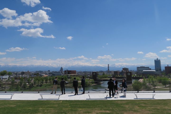 生まれ変わった富山県美術館 オノマトペの屋上 は感性を豊かにする遊び場 Webマガジン Axis デザインのwebメディア
