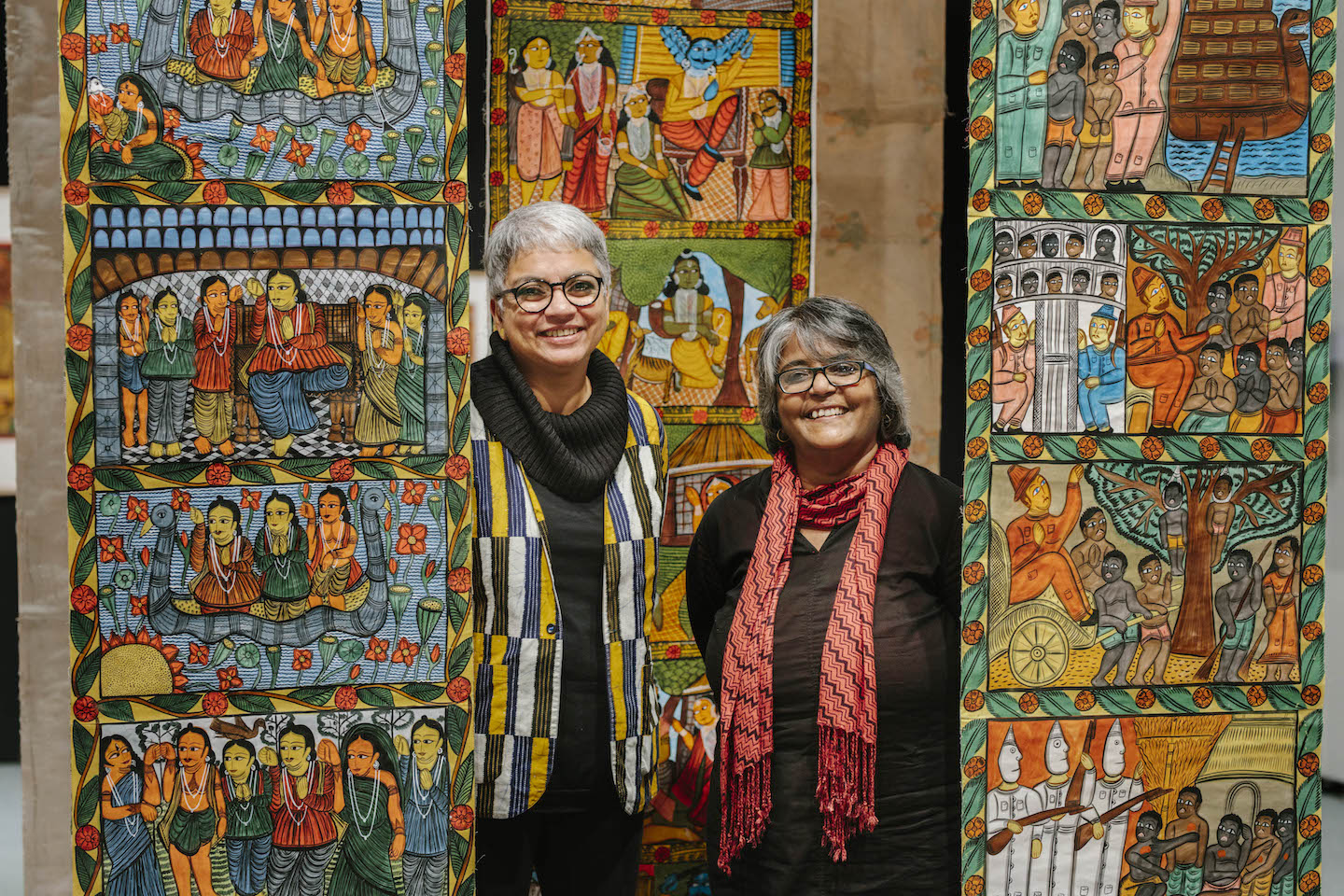 インドの伝統的な絵画 木製ボックス インドの伝統的な絵画 木製ボックス