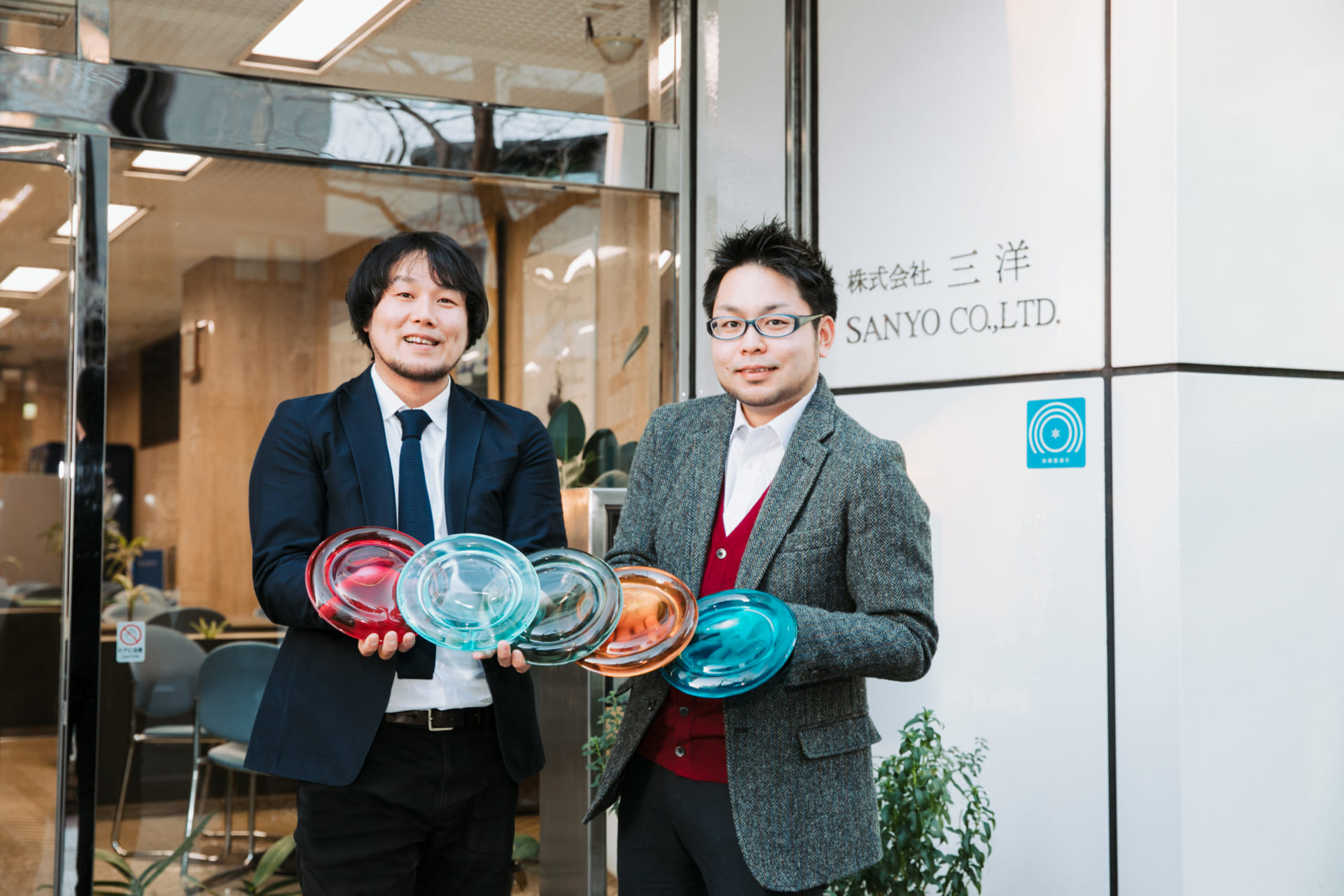 PVC DESIGN AWARD 2017 機能性と美を備えた、ガラスのお皿のような「Ripplate（リップレート）」 | AXIS Web |  デザインの視点で、人間の可能性や創造性を伝えるメディア