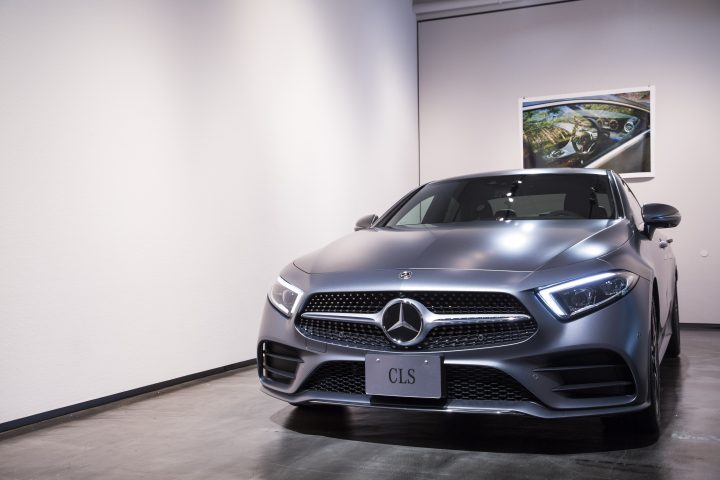 メルセデス・ベンツが新型「CLS」を発表 7年ぶりのフルモデルチェンジで目指した”シンプルさ”