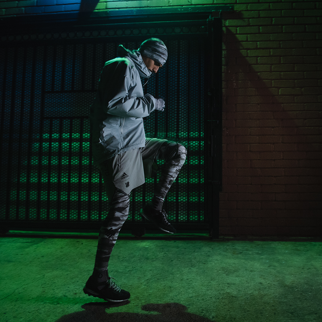 唯一無二 adidas BORO ボロ フーディー ガチフェード グランジコーデ UNDEFEATEDとアディダスのコラボ<adidas by UNDEFEATED> 2018