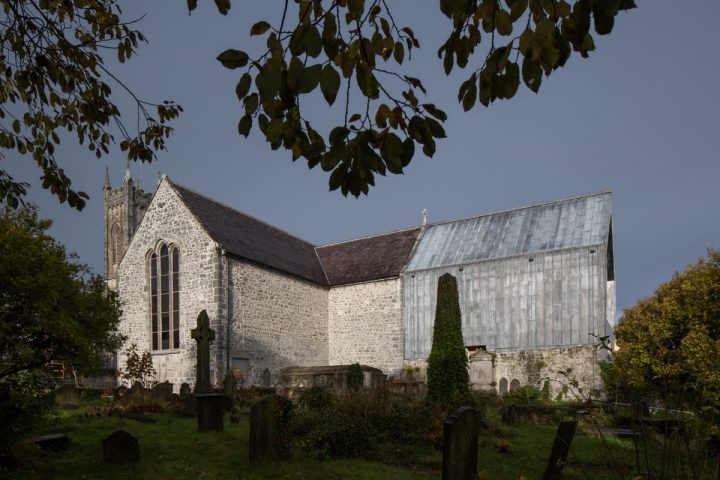 アイルランドで教会を中世博物館に改装 建築事務所 McCullough Mulvin Architectsが担当