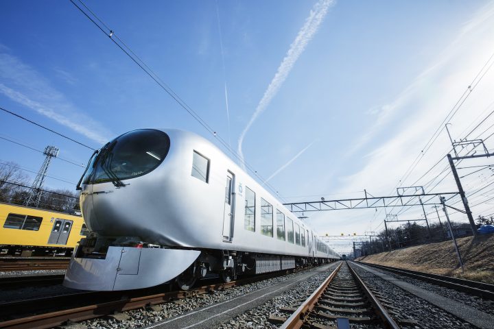 新型特急車両「Laview」はなぜ生まれたか。西武鉄道、妹島和世建築設計事務所、日立製作所の3社に聞く