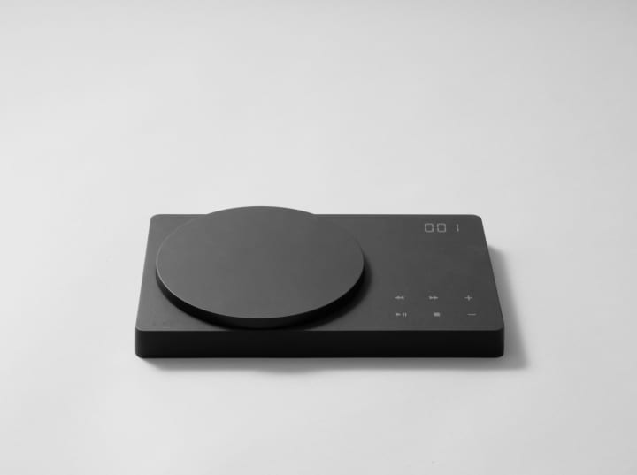 蔦屋家電からBluetooth付きCDプレーヤー「BCPLAY_」登場 デザインはKONOHAZUKの飯田侑希が担当