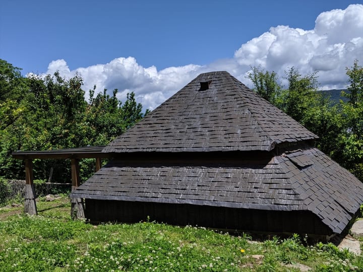 建築家 藤森照信の茶室に入れる観光プログラム 「フジモリ茶室プレミアムガイド」が販売開始