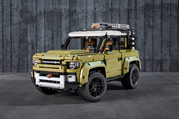 「LEGO® TECHNIC LAND ROVER Defender」が登場 ランドローバー ディフェンダーを完全再現