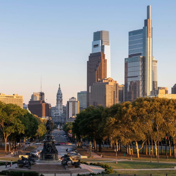 Foster + Partnersが設計したフィラデルフィアの高層建築 「Comcast Technology Center」が完成