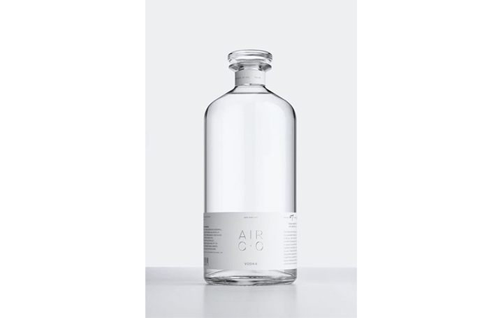 世界でもっとも持続可能なウォッカ Air Co Vodka がニューヨークで誕生 Webマガジン Axis デザインのwebメディア 世界でもっとも持続可能なウォッカ Air Co Vodka がニューヨークで誕生 Webマガジン Axis デザインのwebメディア