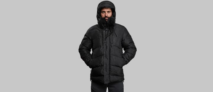 鋼の15倍の強度を持つジャケット！？ Vollebakからインデストラクタブルな「puffer jacket」が登場