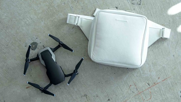 objcts.ioの製品共創プロジェクト「Co-Prototyping」がスタート 第1弾は市川渚とコラボした「Mavic Air Ba…