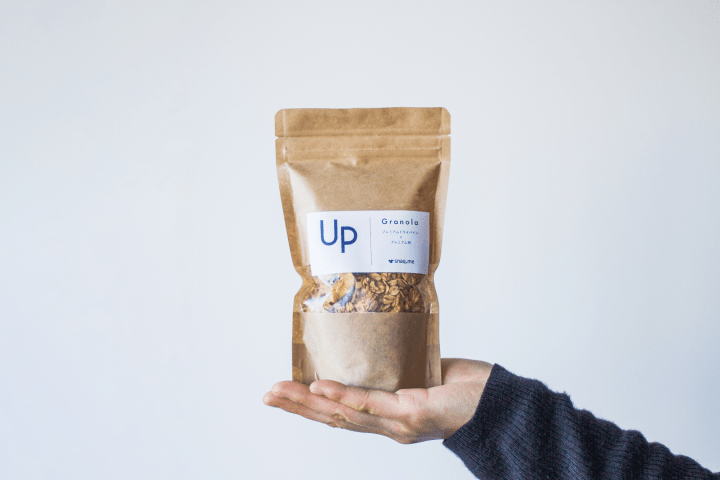 スナックミーによるフードロスの解決に向けた取り組み アップサイクルシリーズ第一弾「Up Granola」