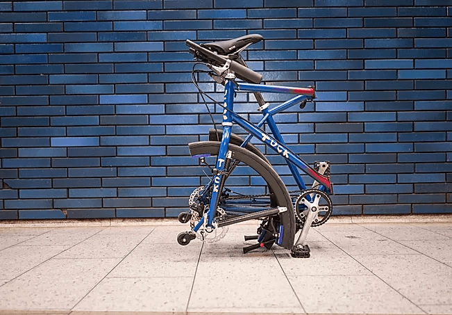 タイヤも折りたためる！？ フルサイズの折りたたみ自転車「Tuck Bike