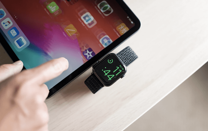 オーストラリア発、携帯性・コンパクトさにこだわった コインサイズのApple Watch充電器「MACO GO」が登場