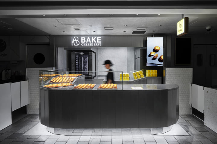 デザインオフィス「イド」が店舗設計を手がけた 「BAKE CHEESE TART」CIAL横浜店