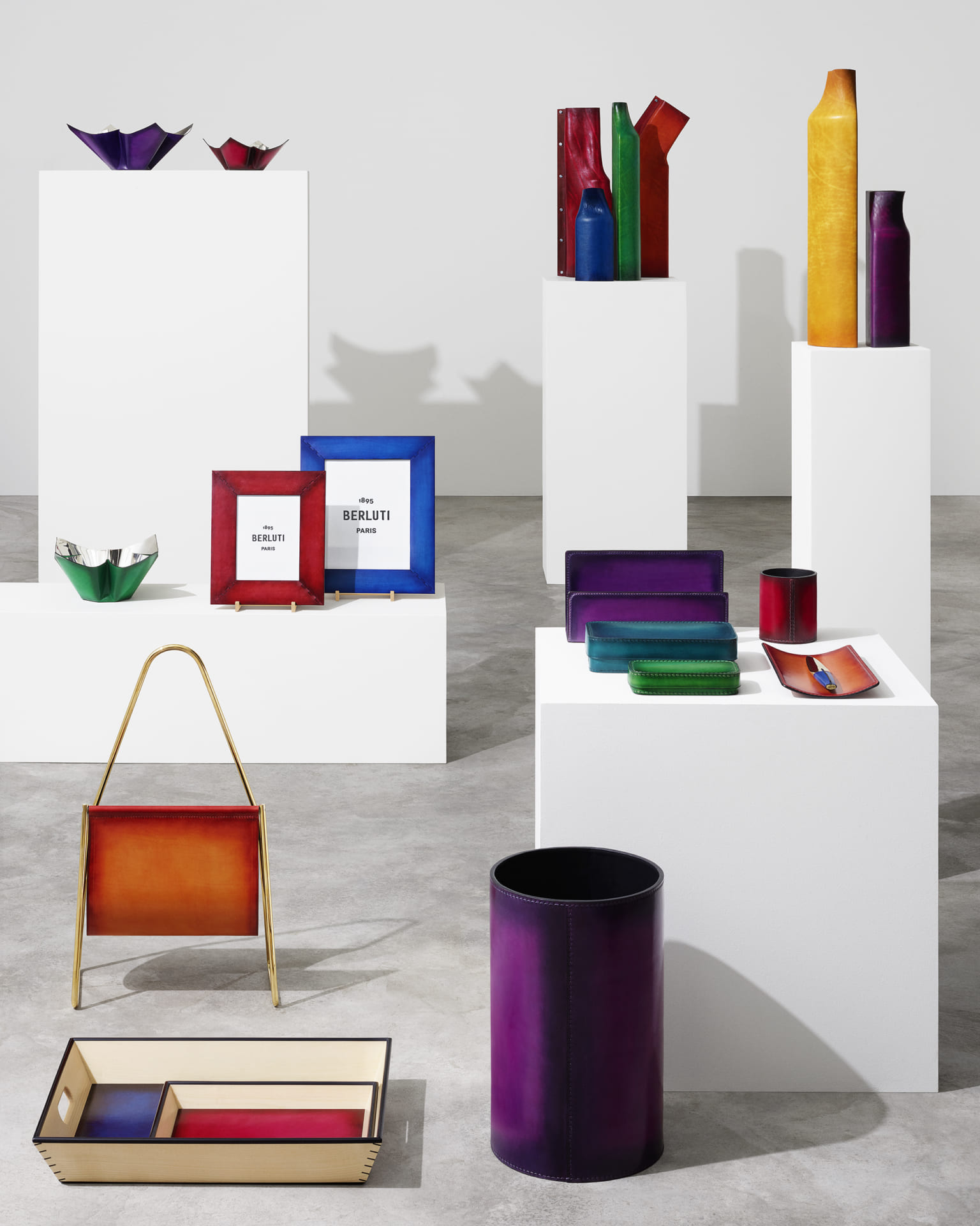 美品　Berluti レザー ブックマーク　フランス製 楽天市場】□極美品□ Berluti ベルルッティ カリグラフィ