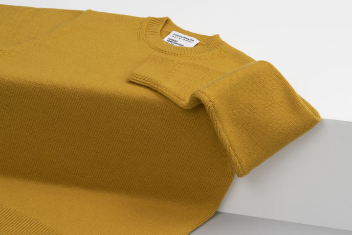 ニットファクトリー 米富繊維から「セーターとは何か？」を問う 新 