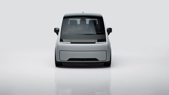 Uberのドライバーと共同開発する ライドシェア向けのEV「Arrival Car」