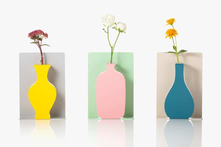 花瓶が立体的に飛び出したポップな一輪挿し House Martin™の「Pop-Up Vase」