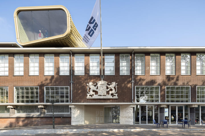 歴史ある郵便局に新たな役割を与える オランダのボメル・ファン・ダム美術館が開設