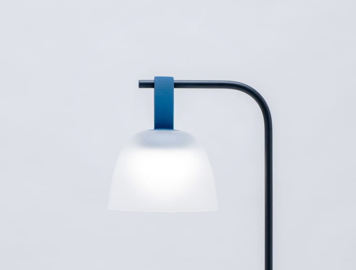 SEIKI DESIGN STUDIOがデザインした 提灯のような３ウェイランプ「BELL」