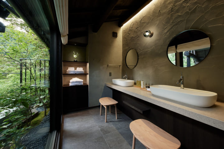 乃村工藝社が手がけた「LOQUAT Villa SUGURO」 地域の魅⼒を活かしたオーベルジュの空間づくり