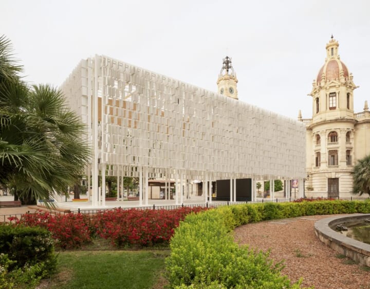 バレンシアのデザインを伝えるパビリオン 世界デザイン首都2022「Agora Valencia」