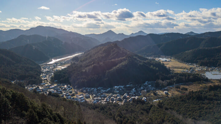 人＋和紙＋自然が融合した 里山テーマパーク「ワラビーランド」