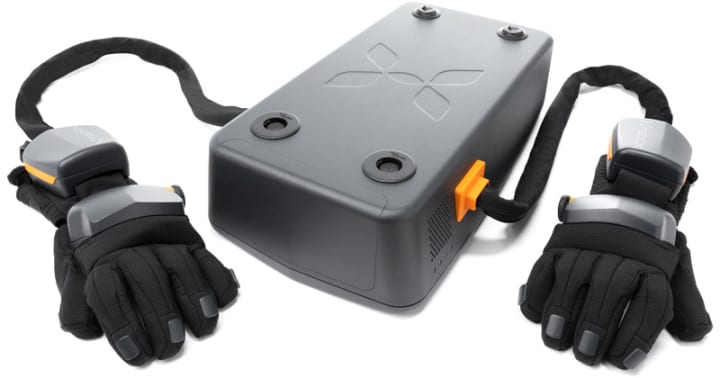 リアルな触覚フィードバックが楽しめる グローブ型触覚デバイス「HaptX Gloves G1」