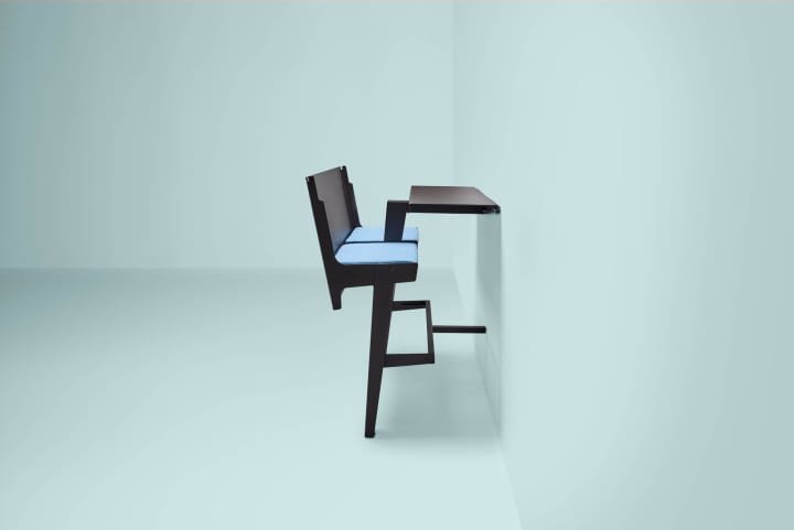 テーブルから椅子になる Bert Masselusがデザインした「JoinTable」