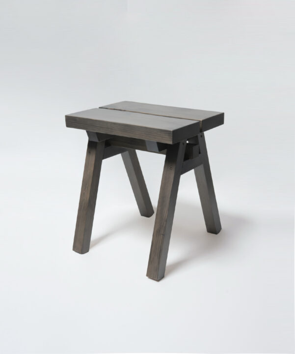 「時を刻む木目」 石巻工房 × クラフトシップスによるISHINOMAKI STOOL 限定仕様モデル発表