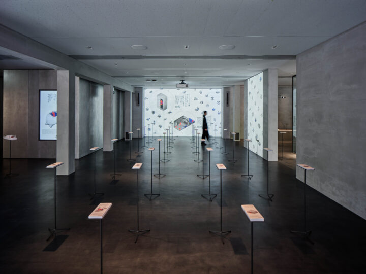 風呂文化の過去と未来を見つめて 日ポリ化工「FLOW/SCOPE」展、THE FLOWで開催