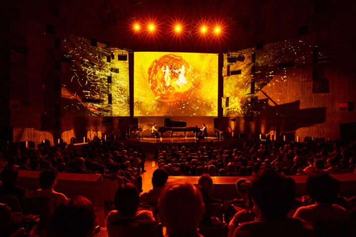 “音楽×映像”の共感覚な鑑賞体験：東京文化会館「Visual Harmony for All 〜クラシック音楽とデジタルアー…