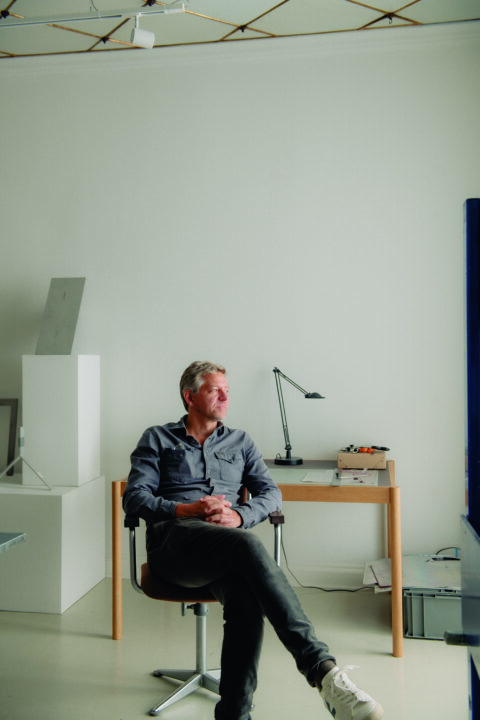 Jonas Trampedach クラフトからインダストリアルを生み出す