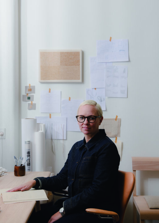 Chris Liljenberg Halstrøm デザインとテキスタイルアートを行き来する